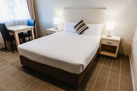 Balan Village Motel - Accommodation Perth 6
