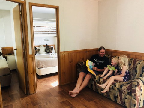 Nitmiluk Chalets - Accommodation Perth 4