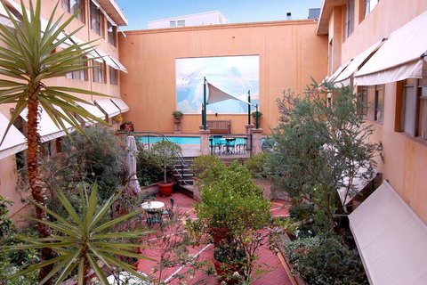 Arts Hotel - Accommodation Perth 2