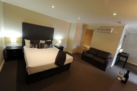 Alexandra Place - Accommodation Perth 3