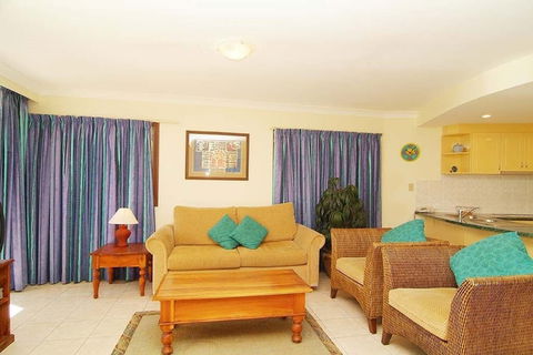 At Water's Edge Resort - Accommodation Perth 6