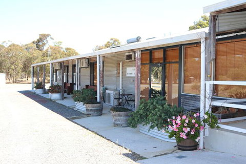 Kendenup Lodge And Cottages - Accommodation Perth 3