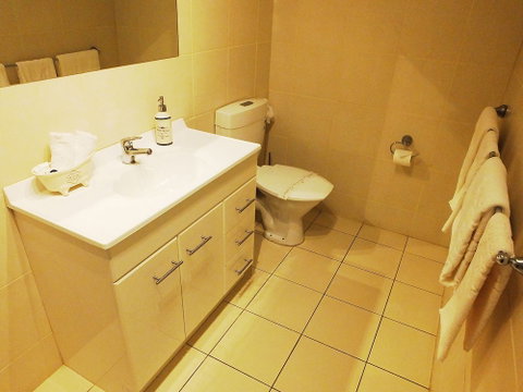 Edinburgh Motor Inn - Accommodation Perth 6