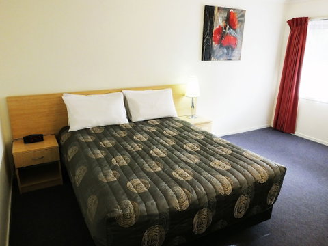 Edinburgh Motor Inn - Accommodation Perth 5