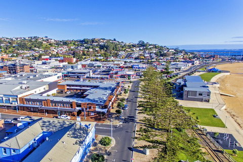 Beachfront Voyager Motor Inn - Accommodation Perth 1