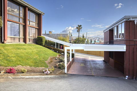 Commodore Regent - Accommodation Perth 3