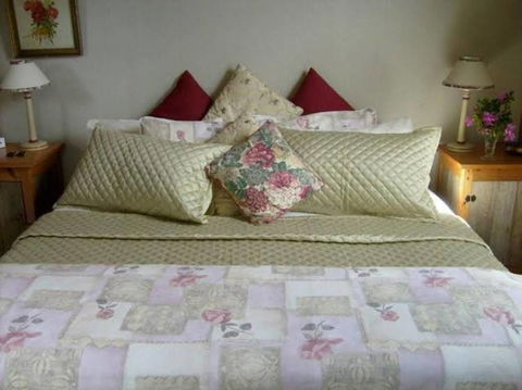 McIntosh Cottages - Accommodation Perth 6