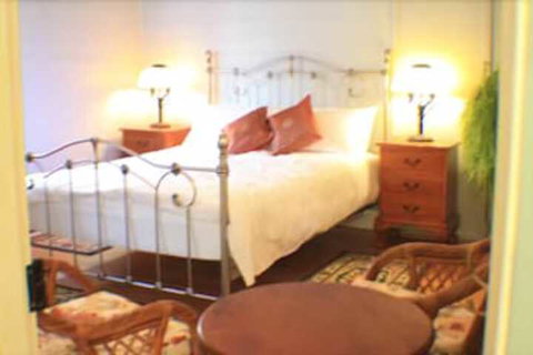 Classique Bed & Breakfast - Accommodation Perth 7