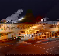The Lighthouse Hotel - Accommodation Perth