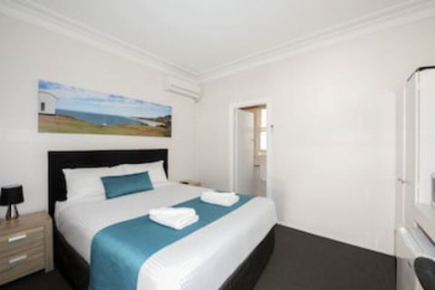 Port Macquarie Motel - Accommodation Perth 0