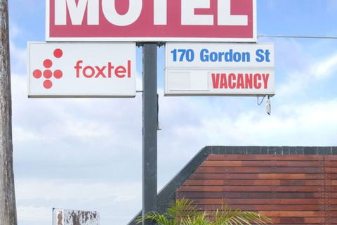 Port Macquarie Motel - Accommodation Perth 2