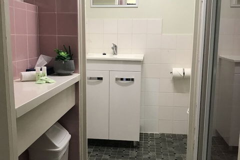 Ocean Breeze Motel - Accommodation Perth 7