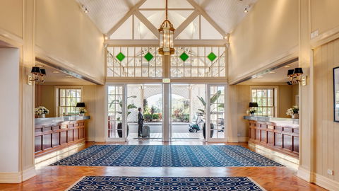 InterContinental Sanctuary Cove Resort, An IHG Hotel - Accommodation Perth 4
