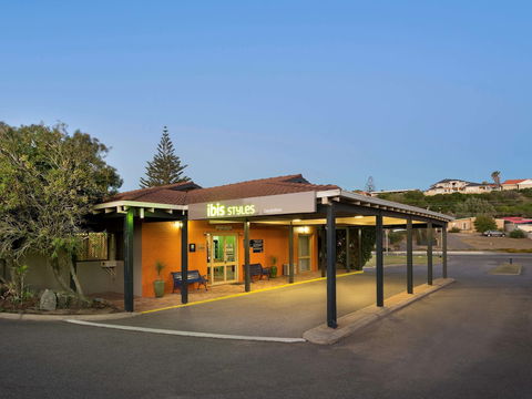 Ibis Styles Geraldton - Accommodation Perth 0