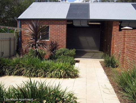 Charles Sturt Suites & Apartments - Perth Resorts 1