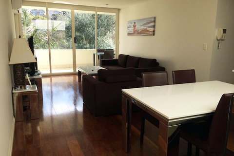 Bellagio By The Sea - Accommodation Perth 4