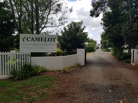 Camelot Boutique Accommodations - Accommodation Perth 2