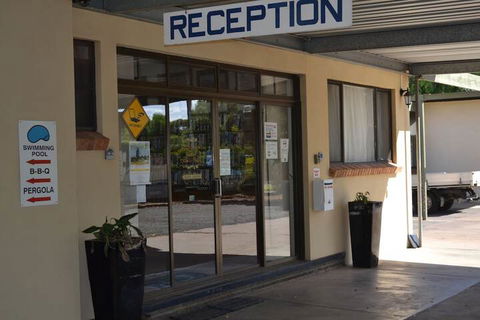 Sturt Motel - Accommodation Perth 1