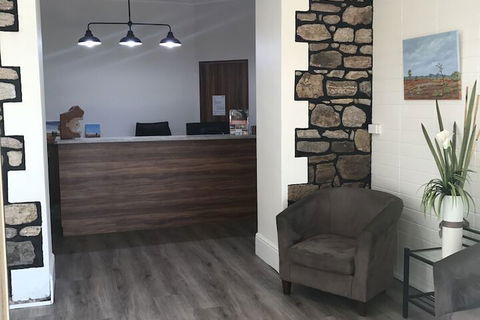 Sturt Motel - Accommodation Perth 3