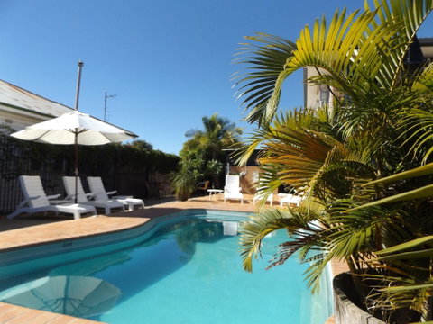 Golden Harvest Motor Inn - Accommodation Perth 2