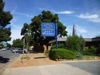 Nicholas Royal Motel - Accommodation Perth 2