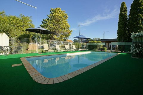 Nicholas Royal Motel - Accommodation Perth 4