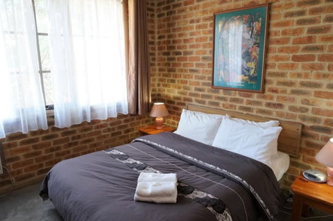 Mahogany Park - Perth Resorts 4