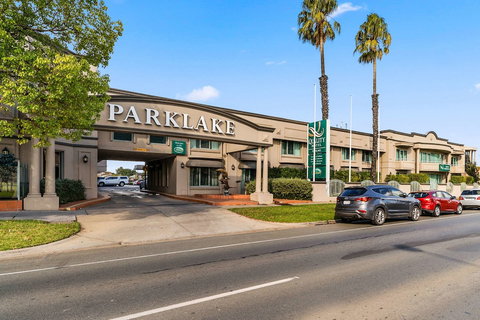Quality Hotel Parklake Shepparton - Perth Resorts 0