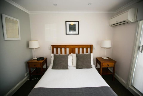 Comfort Inn Port Fairy - Accommodation Perth 1
