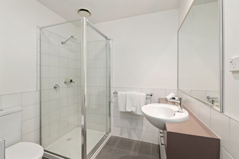 Burwood Serviced Apartments - Accommodation Perth 1
