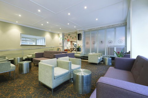 Holiday Inn Darling Harbour, An IHG Hotel - Perth Resorts 2