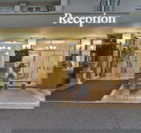 The Peninsula Riverside Serviced Apartments - Perth Resorts