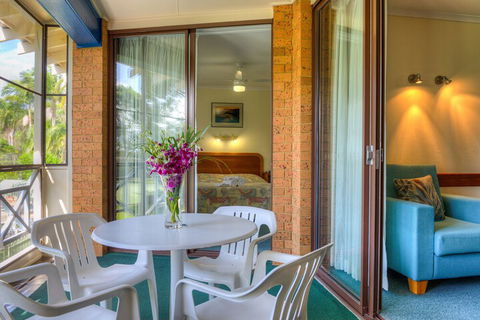 Vacation Village - Perth Resorts 4