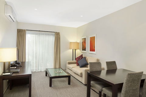 Quest Maitland Serviced Apartments - Accommodation Perth 2