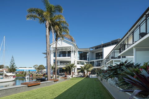 Sails Port Macquarie - By Rydges - Accommodation Perth 2