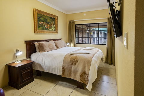 Overlander Homestead Motel - Perth Resorts 6