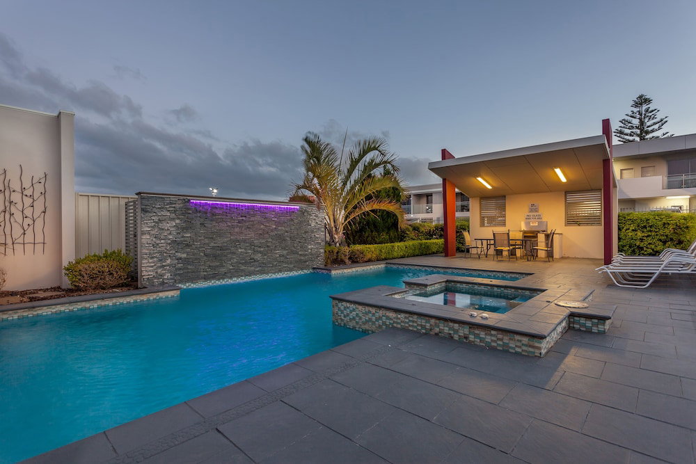 Harristown QLD Accommodation Perth
