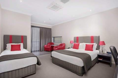 Platinum International - Accommodation Perth 5
