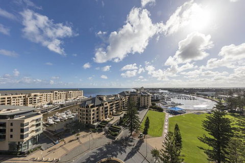 Oaks Glenelg Liberty Suites - Accommodation Perth 7