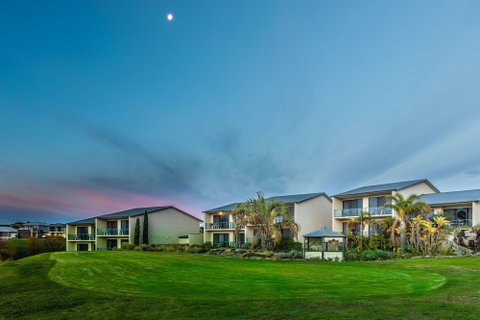 McCracken Country Club - Accommodation Perth 1