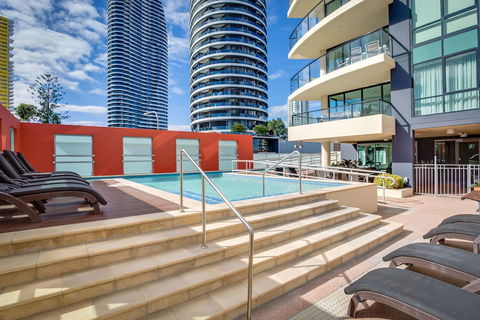 Mantra Broadbeach On The Park - Accommodation Perth 5