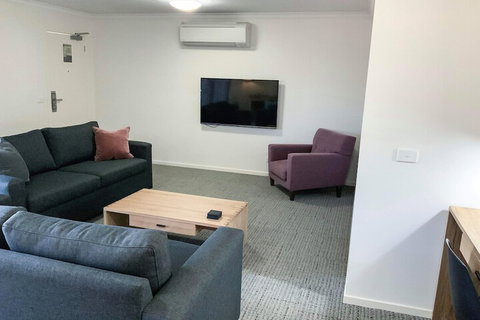 Quest Sale - Accommodation Perth 7