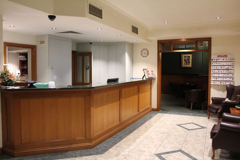 Gateway On Monash Boutique Hotel - Accommodation Perth 2