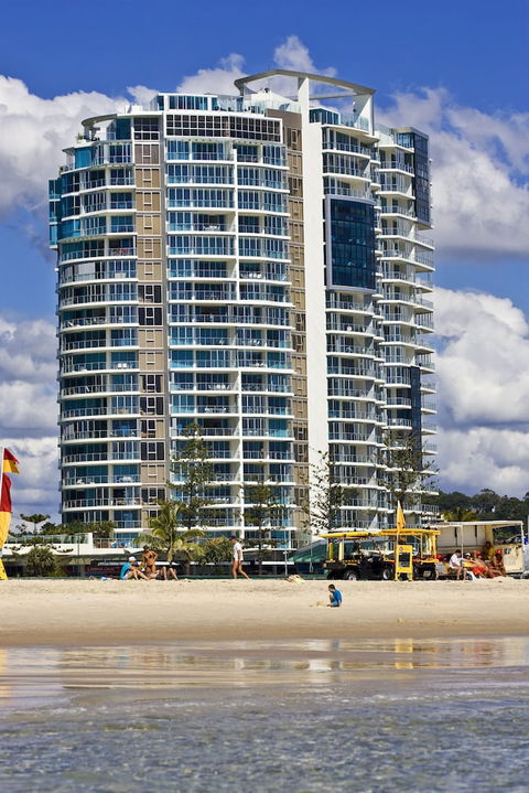 Reflection Tower Two - Accommodation Perth 0