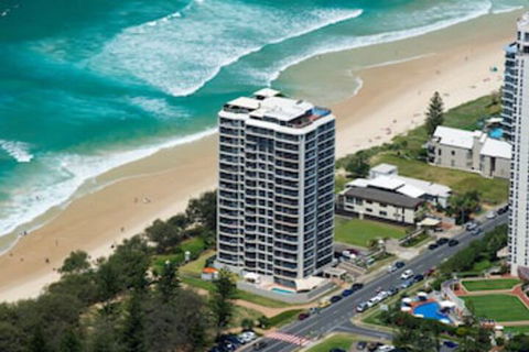 Golden Sands Apartments - Accommodation Perth 0