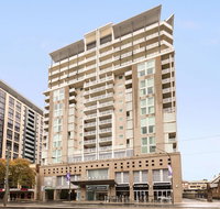 Oaks Adelaide Embassy Suites - Accommodation Perth