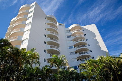 Surf Parade Resort - Accommodation Perth 1