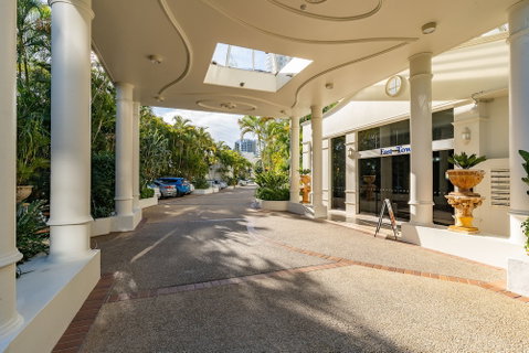 Burleigh Mediterranean Resort - Accommodation Perth 0