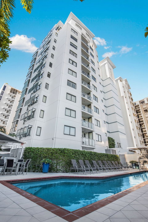 Seamark On First - Accommodation Perth 3