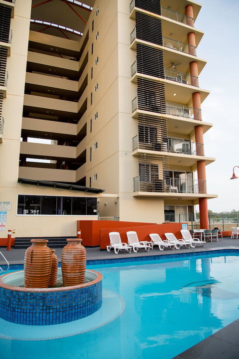 Cullen Bay Resort - Accommodation Perth 5